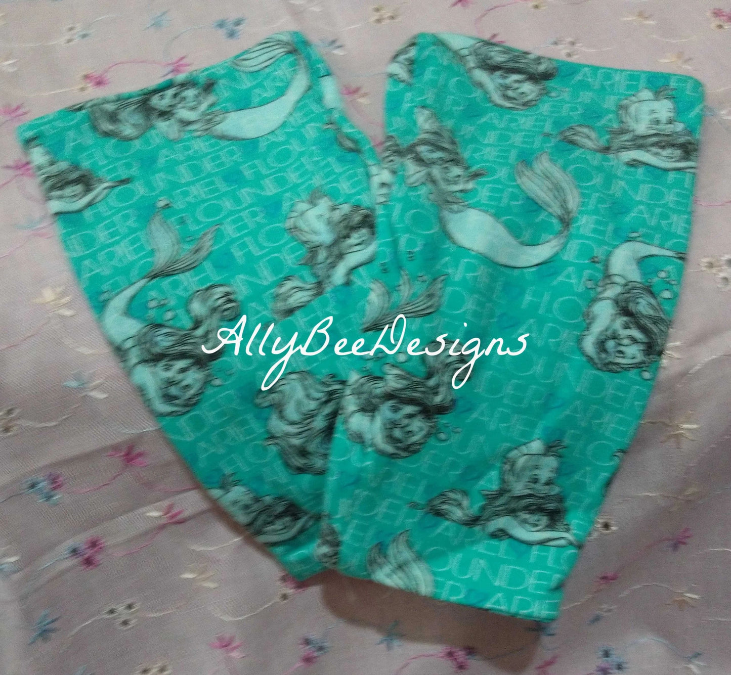 Fingerless gloves - one size fits most