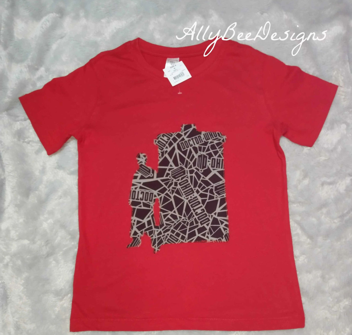 Size 5 Character Applique Tshirt - 100%cotton