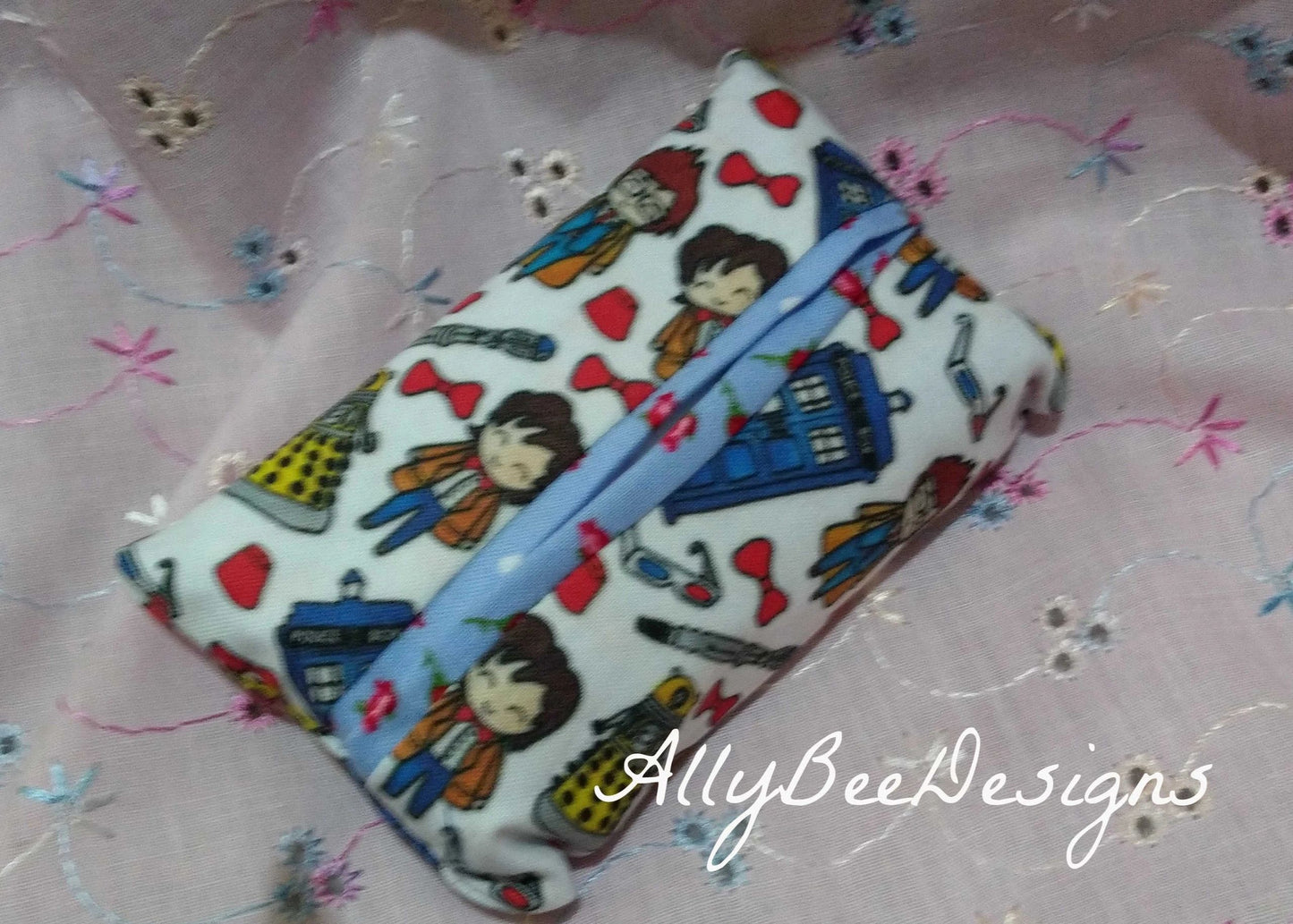 Handmade Tissue pocket